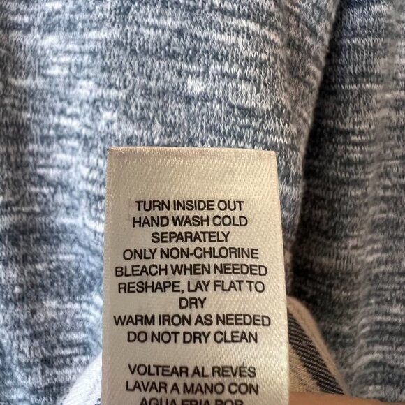 White House Black Market Top Womens Size Medium Petite Plaid Hem Knit Pullover - Picture 13 of 14